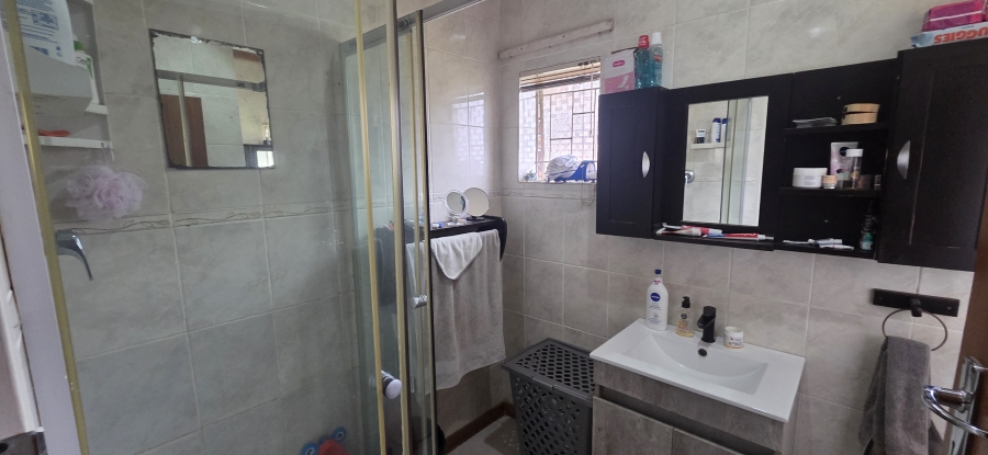 4 Bedroom Property for Sale in Hillcrest Northern Cape